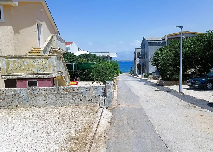 Babic 50 Meters From The 公寓